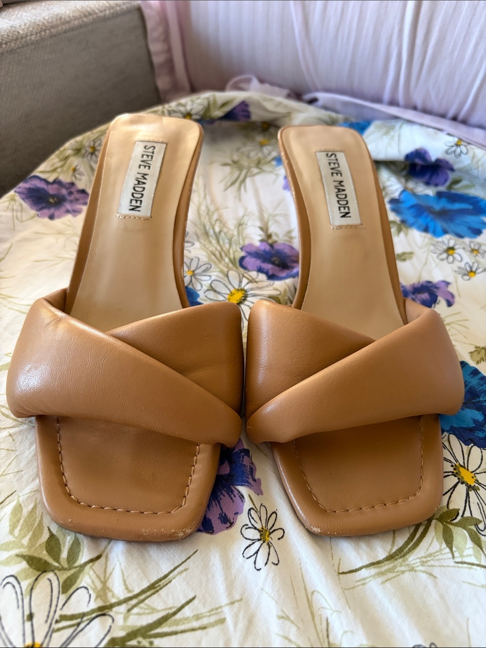Steve Madden Cognac Padded Leather Slide Mules size 6.5